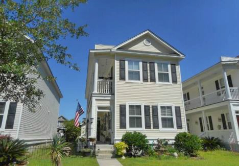 Choosing a Property Type to Invest In: Single Family vs. Multi-Unit