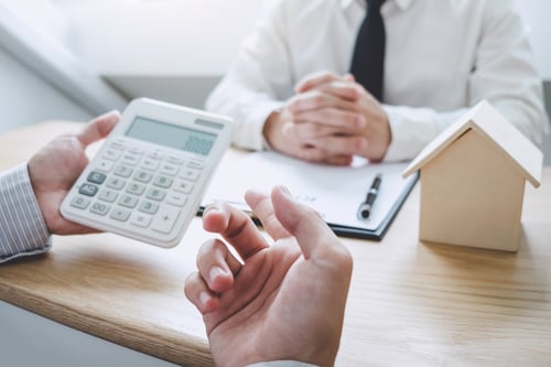 How Rising Inflation Affects Property Values and Rental Income: A Guide for Brokers